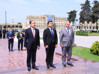 “Heydər Əliyev İli” çərçivəsində "Müstəqil Azərbaycanın məhkəmə-hüquq və ədliyyə sistemlərinin formalaşmasında və inkişafında Heydər Əliyevin rolu" mövzusunda dəyirmi masa təşkil olunub