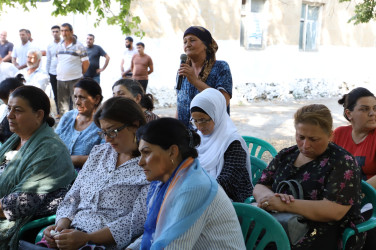 Neftçala Rayon İcra Hakimiyyətinin başçısı rayonun Qaçaqkənd kənd sakinləri ilə növbəti səyyar görüşünü keçirib