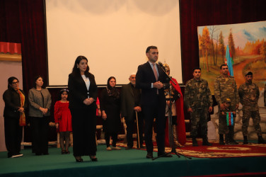 8 Noyabr – “Zəfər Günü”nün 5-ci ildönümünə həsr edilmiş “Zəfərin Ruhu” adlı tamaşa nümayiş olunub