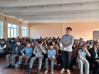 "Konstitusiya və Suverenlik ili" və "Uşaq hüquqları aylığı" çərçivəsində “Azərbaycan Respublikasının Konstitusiyasında uşaq hüquqları” adlı maarifləndirici tədbir keçirilib.