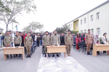 “Qəhrəmanlığa Yazılan Tarix” adlı rəsmi və bədii hissədən ibarət tədbir keçirilib