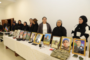 8 Noyabr – “Zəfər Günü”nün 5-ci ildönümünə həsr edilmiş “Zəfərin Ruhu” adlı tamaşa nümayiş olunub