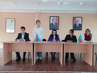 "Konstitusiya və Suverenlik ili" və "Uşaq hüquqları aylığı" çərçivəsində “Azərbaycan Respublikasının Konstitusiyasında uşaq hüquqları” adlı maarifləndirici tədbir keçirilib.