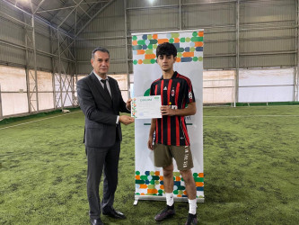 Ümumtəhsil məktəbləri arasında mini-futbol idman növü üzrə rayon turnirinin final mərhələsi və mükafatlandırma mərasimi olub