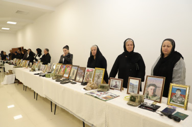 8 Noyabr – “Zəfər Günü”nün 5-ci ildönümünə həsr edilmiş “Zəfərin Ruhu” adlı tamaşa nümayiş olunub