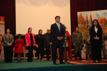 8 Noyabr – “Zəfər Günü”nün 5-ci ildönümünə həsr edilmiş “Zəfərin Ruhu” adlı tamaşa nümayiş olunub