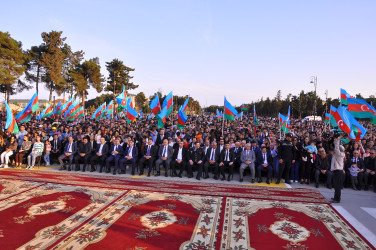 Neftçala rayonunda Ulu Öndər Heydər Əliyevin 100 illik yubileyi ilə əlaqədar möhtəşəm konsert proqramı təşkil olunub