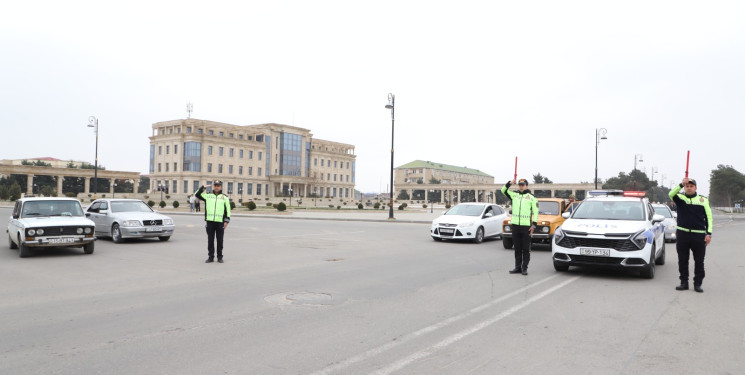 Neftçala rayonunda təyyarə qəzasında həlak olanların ruhu 1 dəqiqəlik sükutla yad olunub