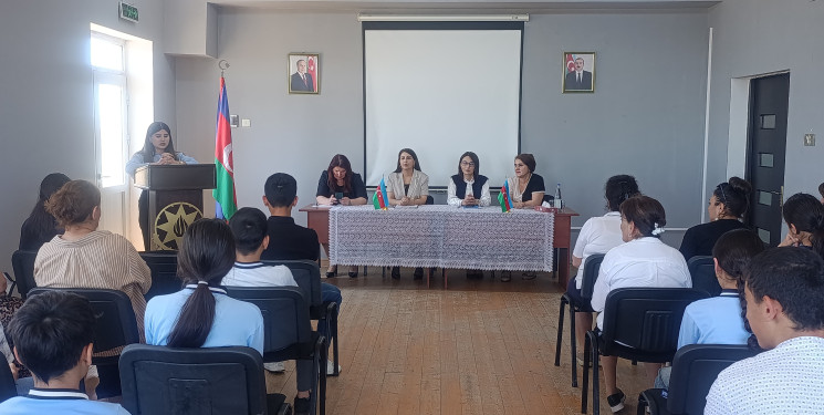 Qadın hüquqlarına həsr olunmuş maarifləndirici görüş keçirilib